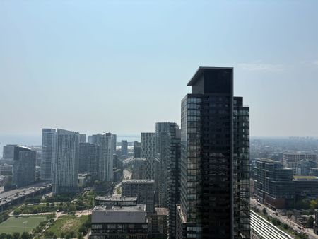 For Lease - 3 Concord Cityplace Way Unit# 4302, Toronto, Ontario - Photo 4