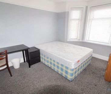 Mixed use to rent - Photo 3