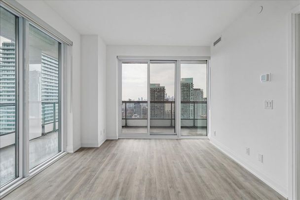 For Lease - 65 Broadway Avenue Unit# 2704, Toronto, Ontario - Photo 1