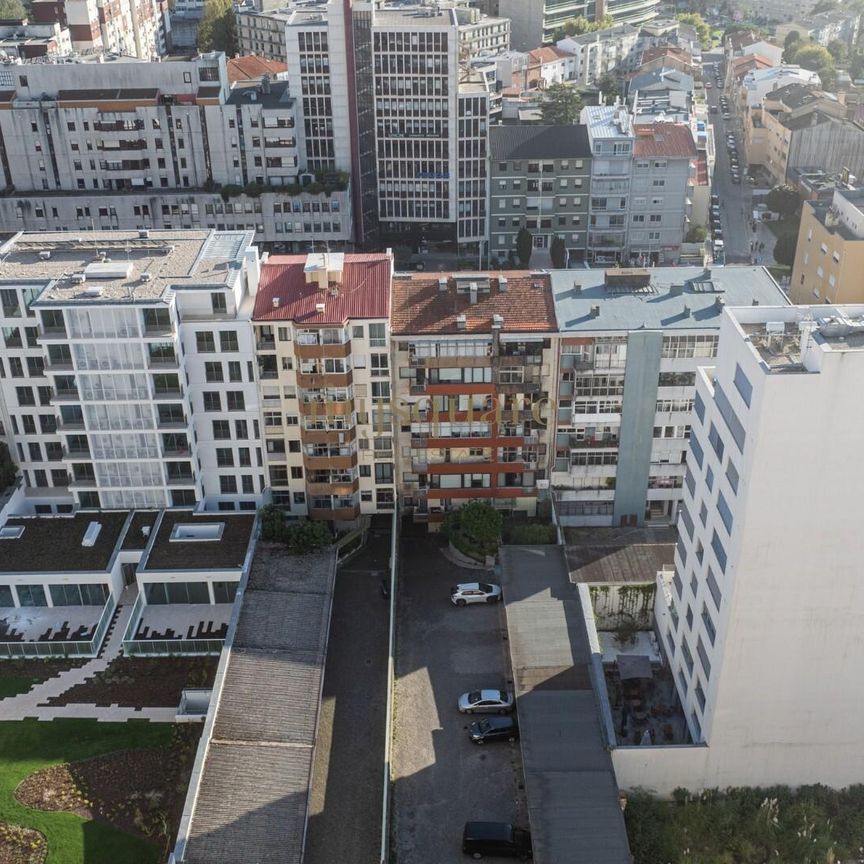 Apartamento T3 em Porto - Photo 1