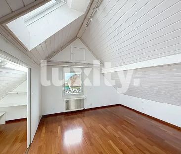 Elegant 5.5 room apartment in Yens with private garden - Photo 1