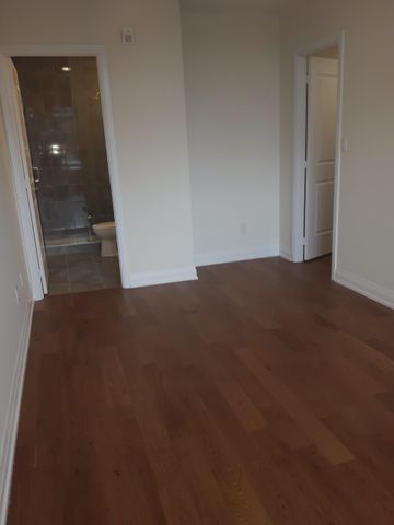 For Lease - 200 Woodbine Avenue Unit# 208, Toronto, Ontario - Photo 4