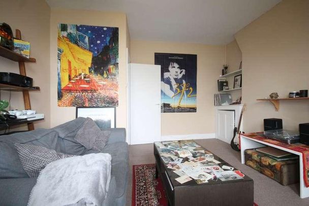 Regents Park Road, Primrose Hill, NW1 - Photo 1