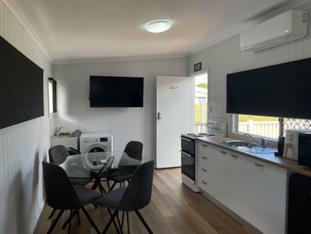 Fully furnished property ready for your employees - Photo 5