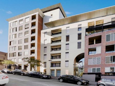 C504/24-26 Point Street,Pyrmont,New South Wales 2009, Sydney - Photo 2