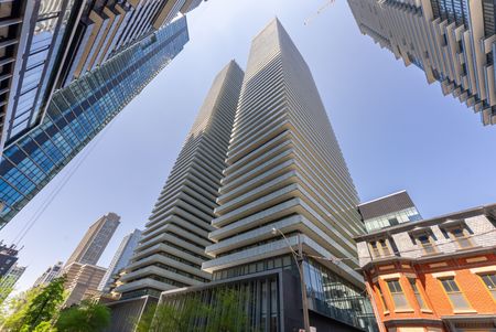 For Lease - 50 Charles Street Unit# 4113, Toronto, Ontario - Photo 3