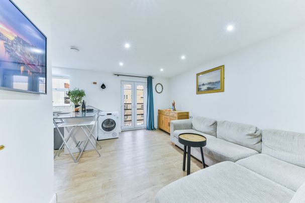 1 bedroom apartment to rent - Photo 1