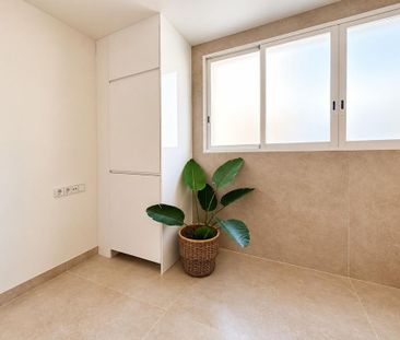 4 room luxury House for rent in Valencia, Spain - Photo 4