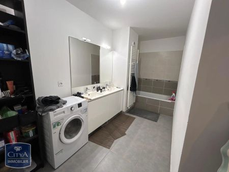 Appartement à louer 3 pièces 66.29m² - Photo 3