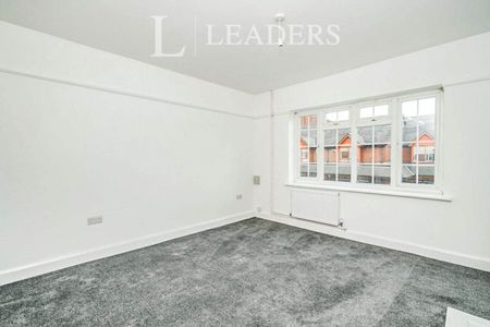 2 bedroom apartment to rent Addis Square, Portswood Road, Southampton, SO17 - Photo 3