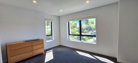 Near new townhouse at Mt Albert - Photo 5