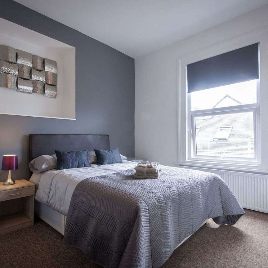 Cosy Double Room With Ensuite Bathroom Available Soon Room 7 - Photo 1