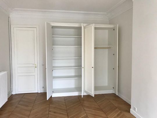 location Appartement T6 DE 207.3m² À PARIS - Photo 1