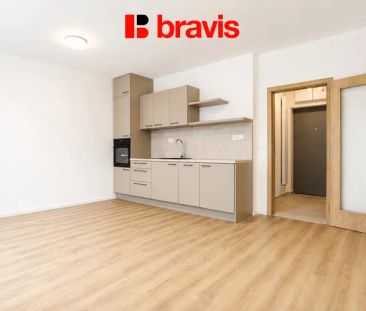 Pronájem bytu 1+kk, ul. Řepova, parkovací stání, balkon, sklep, nov... - Photo 1
