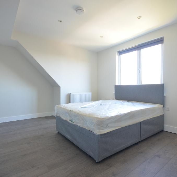 1 bedroom in a house share to rent - Photo 1