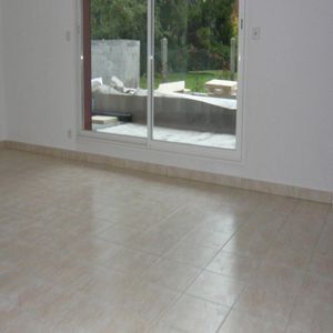 Appartement T2 à louer à Cluses - Photo 3