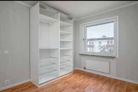 Heimdalsgatan, Märsta - Photo 3