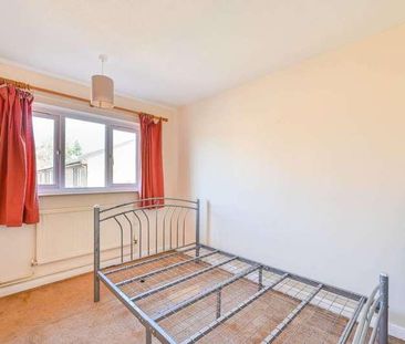 Leicester Road, New Barnet, EN5 - Photo 2