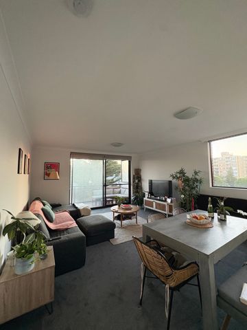 Bondi Junction - Photo 3