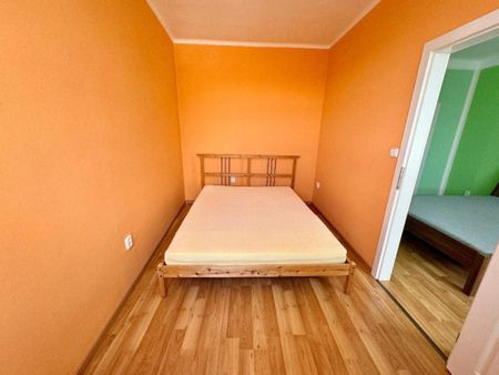 Pronájem bytu 4+kk 110 m2 - Fotografie 2