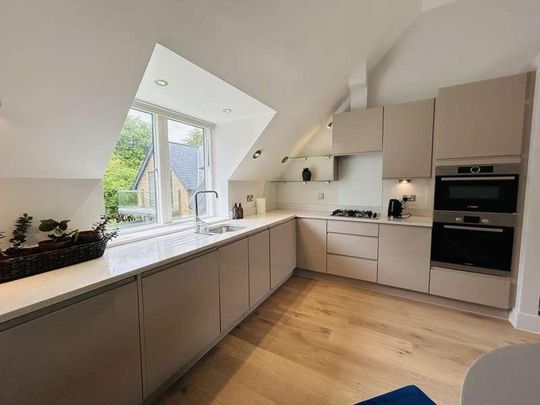 Cumnor Hill, Botley, OX2 - Photo 1