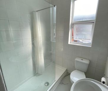 Bedford Street Room 1 - Photo 6