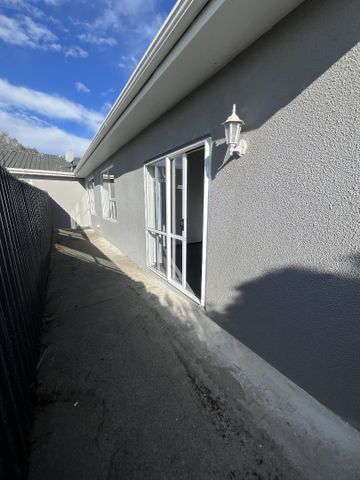 192 Griffiths RoadWillowby - Photo 2