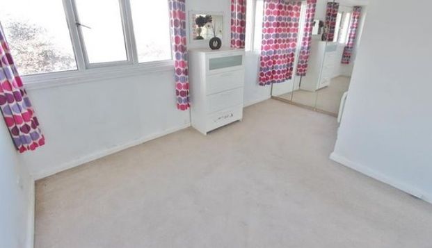 1 bed Apartment - To Let - Photo 1