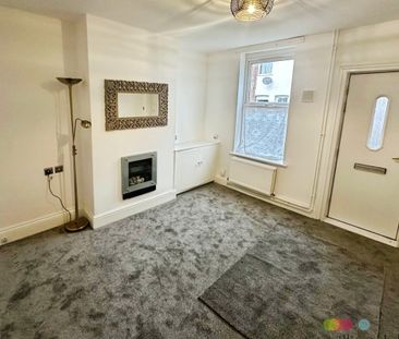 Spencer Street - Photo 1