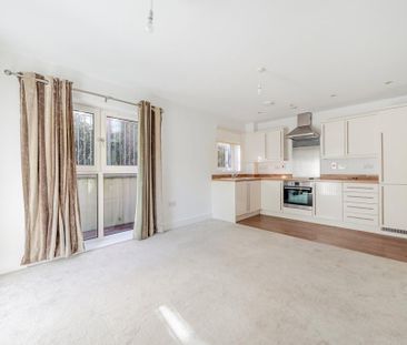 2 bedroom apartment to rent - Photo 2
