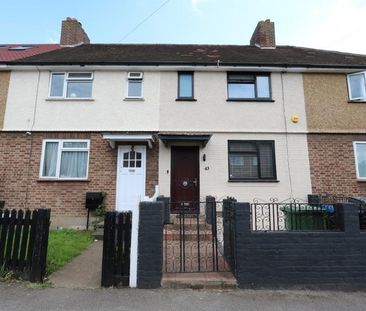 3 bedroom terraced house to rent - Photo 4