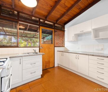 Perfectly Located Duplex - Photo 4
