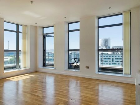 2 bedroom apartment to rent - Photo 3