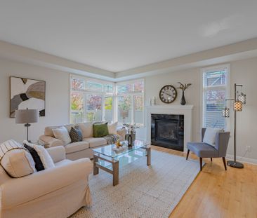 For Lease - 100 Lochhouse Walk, Barrhaven, Ontario - Photo 2