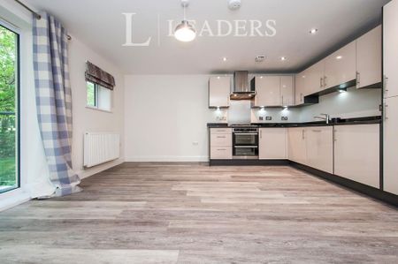 1 bedroom flat to rent - Photo 2