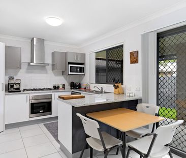 AIR CONDITIONING, SIDE ACCESS & LOW MAINTENANCE - Photo 4