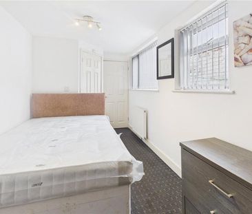 1 bedroom property to rent - Photo 2