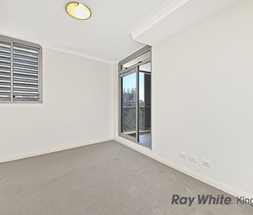 "Phoenix Apartments " Quality 1 Bedroom Contemporary Apartment - Photo 5