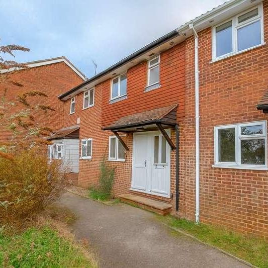 Hazel Road, Four Marks, Alton, Hampshire, GU34 - Photo 1