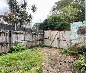 Tidy one bedroom house with sundrenched rear yard - Photo 6