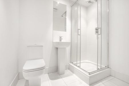 2 Bed Flat - Photo 5