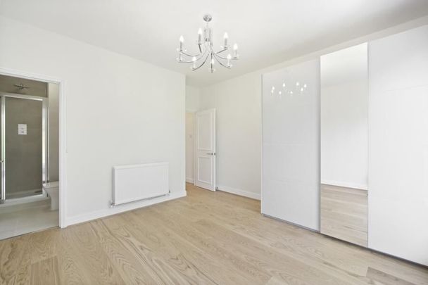 2 Bedroom Flat To Let - Photo 1