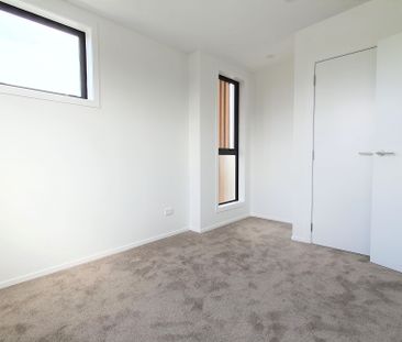 2 Bedrooms on Eaglehurst Rd - Photo 6