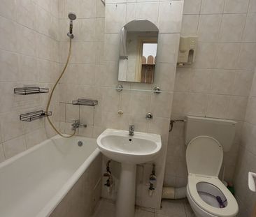 Proprietar / Inchiriez garsoniera MegaMall / Kaufland Pantelimon - Photo 6