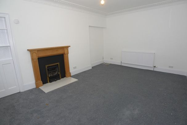 Property to let in Dundee - Photo 1