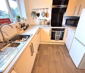 Raymond Avenue, Canterbury, CT1 3JZ, Kent - Photo 3