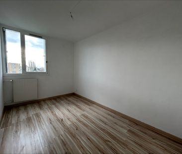 Location Appartement 3 pièces 84m² CHALON SUR SAONE 71100 - Photo 3