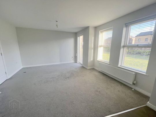 Apt 1, 3 Loughan Hall, Dundonald, Belfast, BT16 2FN - Photo 1