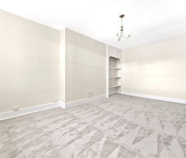 A newly redecorated and recarpeted two bedroom flat situated on the... - Photo 1