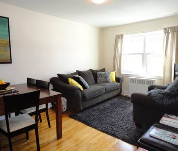 Fully Updated 2BR off of Beechwood - Photo 2